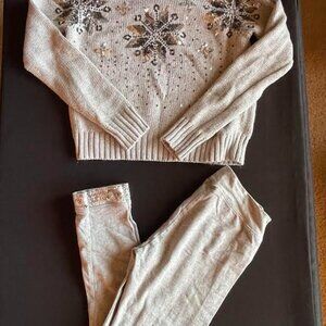 Justice 2 piece Snowflake Sweater (10) Pants (12)